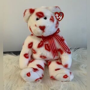 Ty (25) Beanie Buddy  White and Red Kiss Print “Smooch”